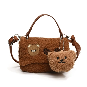 Braune Teddybär Umhängetasche aus Plüsch-Lammfell mit Lederriemen und Anhänger