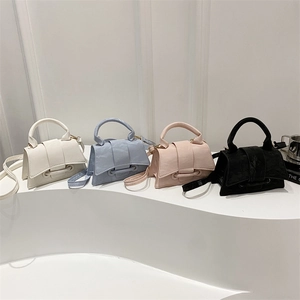 Mini Handbag PU Leather Wrinkled Texture Minimalist Chic Crossbody Shoulder Bag With Top Handle Magnetic Closure Women