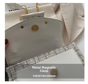 Detail des magnetischen Metallverschlusses an der Tweed- und Leder-Umhängetasche