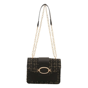 Klassische schwarze Tweed-Schultertasche mit Goldverschluss und eleganter Kette