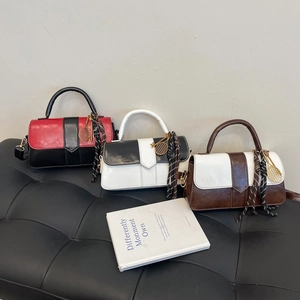 Sac À Bandoulière En Cuir PU À Blocs De Couleurs Pour Femmes Petit Sac À Main Carré Avec Pendentif Raquette De Tennis Élégant