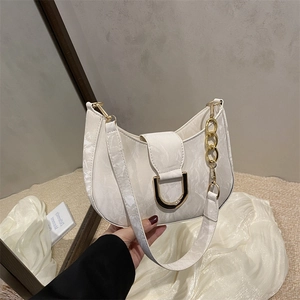 Elegant white marble pattern shoulder bag with gold D-buckle and metal chain strap