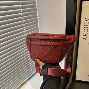 Fashion Woven PU Leather Waist Bag For Women Urban Minimalist Chest Bag With Adjustable Strap Solid Color Crossbody Bag