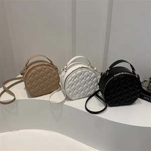Women Round Quilted Shoulder Bag Fashion PU Leather Woven Texture Crossbody Bag With Top Handle Stylish Small Circle Purse