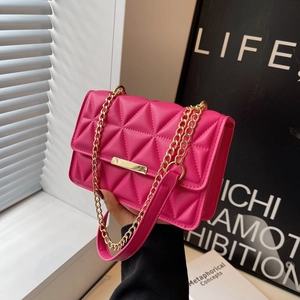 Quilted PU Leather Crossbody Bag Triangular Geometric Pattern Gold Chain Strap Small Square Shoulder Bag Fashion Purse
