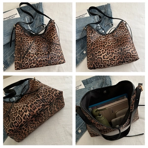 Dettagli della borsa tote leopardata, capacità interna e trama della tracolla regolabile