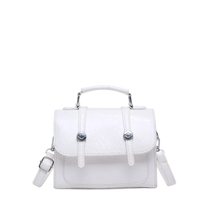 Petit sac blanc en similicuir texturé avec boucle argentée et poignée ronde