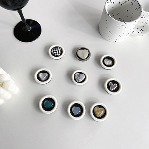 Heart Shaped Phone Grip Socket Retractable Expanding Stand Plastic Epoxy Decorative Desktop Holder For Smartphone