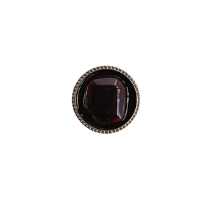 Retro round collapsible phone socket with amber resin center and gold beaded frame