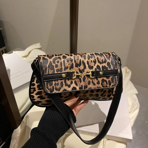 Leopard print large shoulder bag with gold horsebit detail and black strap
