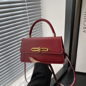 Women Fashion Small Square Bag PU Leather Flap Shoulder Crossbody Bag With Golden Metal Buckle Solid Color Elegant Handbag Daily