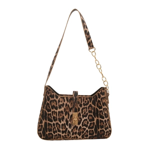 Trendy leopard print shoulder bag for women with gold chain and metal twist lock detail