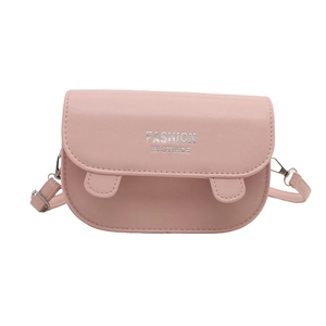 Sacoche selle minimaliste rose en cuir PU avec lettrage argenté et bandoulière réglable