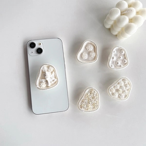 Expandable Phone Grip Stand Adhesive Retractable Resin Embossed Angel Rose Flower Artificial Pearl Vintage French Style For Women