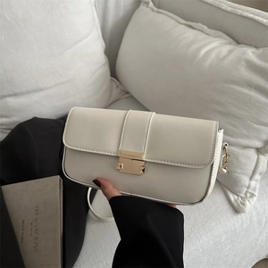 Chic cream white vintage square shoulder bag with gold clasp and smooth leather finish