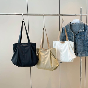Women Large Capacity Tote Bag Nylon Pleated Design Shoulder Handbag Korean Casual Fashion Commuter Travel