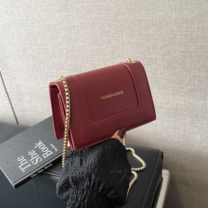 Women Retro PU Leather Small Square Bag With Chain Strap Letter Print Fashion Flap Shoulder Crossbody Bag Handbag