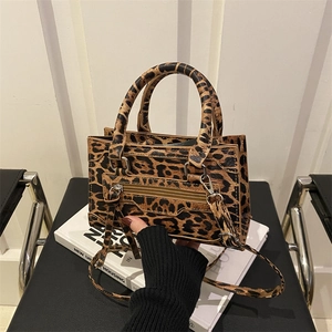 Borsa a Mano Vintage in Pelle Sintetica Leopardata per Donna Borsa a Tracolla Quadrata Piccola alla Moda con Frange