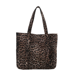 Autumn leopard print large capacity tote bag with stylish shoulder straps for women