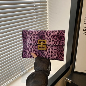 Fashionable purple leopard print envelope clutch bag with golden square buckle for women