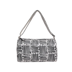 Winter vintage checkered tote bag with black and white jacquard pattern for women