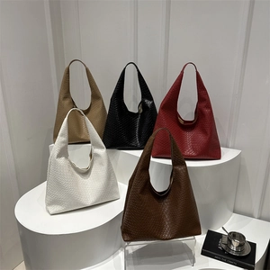 Borsa Tote in Pelle PU Intrecciata di Grande Capacità per Donna Borsa a Tracolla Hobo Minimalista Retrò Tinta Unita
