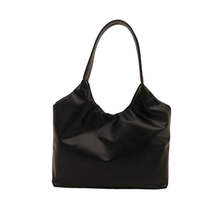 Minimalist black large capacity PU leather tote bag with stylish pleated shoulder strap