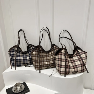 Women Plaid Canvas Tote Bag Large Capacity Shoulder Bag With PU Leather Strap Retro British Style Casual Daily Handbag
