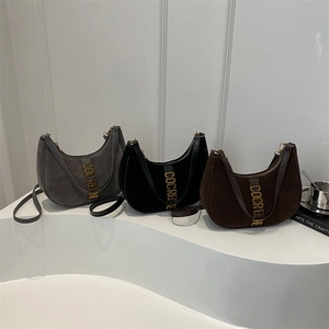 Sac Hobo Vintage Pour Femmes Suede Cuir Givré Demi Lune Sac À Bandoulière Lettres En Métal Doré Style Rétro