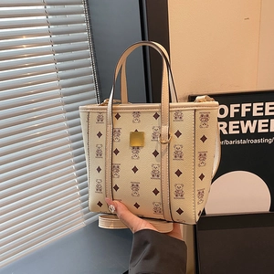 Sac seau vintage motif ours en toile crème avec imprimé losanges et métal doré