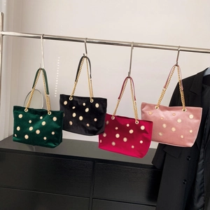 Velvet Tote Bag For Women Gold Chain Shoulder Bag With Metal Sun Rivets Large Capacity Vintage Elegant Handbag