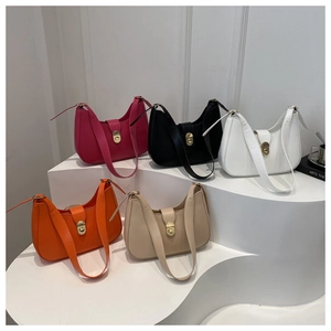 Chic women's shoulder bags in five colors with premium PU leather and gold metal lock