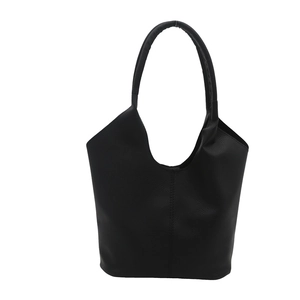 Fashionable black lychee grain bucket bag with unique V-cut opening and thick handle