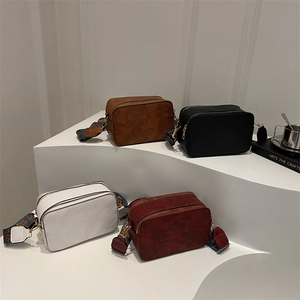 Women PU Leather Embossed Rose Flower Crossbody Bag Wide Ethnic Strap Fashion Shoulder Camera Bag Daily Streetwear
