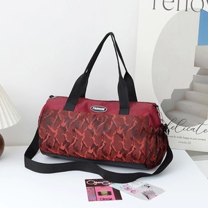 Large camouflage travel bag in deep red nylon with detachable strap for fitness or luggage