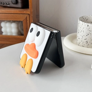 Detail of Galaxy Z Flip phone case with 3D cartoon duck and white woven texture