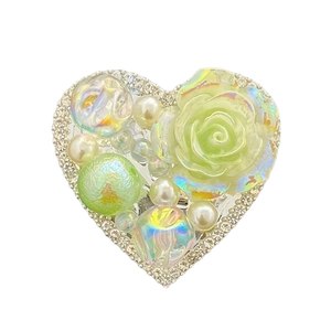 Sparkling rhinestone flower and pearl heart-shaped retractable phone grip stand for desk