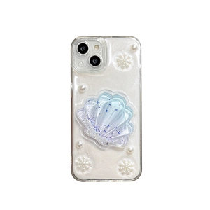 Coque iPhone blanc nacré avec coquillage 3D dégradé, paillettes et motifs flocons