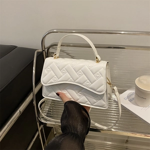 White quilted small square handbag with heart embroidery and gold metal chain strap