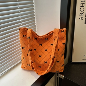 Sac Cabas en Velours Côtelé pour Femmes Avec Nœud Papillon Motif Losanges Grande Capacité Sac à Épaule Rétro Décontracté pour École