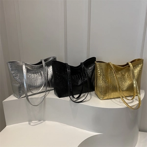 Crocodile Pattern PU Leather Tote Bag Large Capacity Metallic Shiny Shoulder Bag For Women Retro Fashion Casual Handbag