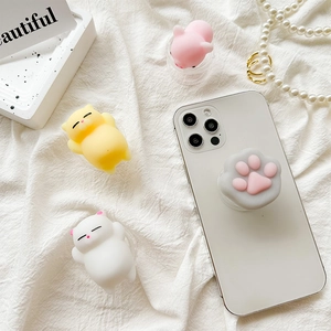 Cute Stereoscopic Silicone Animal Mobile Phone Grip Stand Decompression Squishy Cat Paw Pig Expandable Desktop Holder For Women