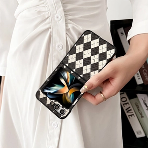 Classic black and white argyle leather case for Samsung Galaxy Z Flip foldable phone