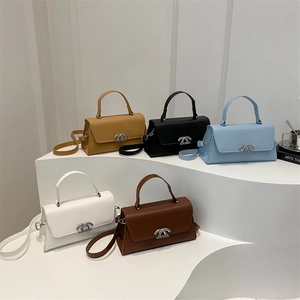 Women Crossbody Bag PU Leather Crocodile Pattern Flap Square Handbags Vintage Style Metal Buckle Adjustable Shoulder Strap