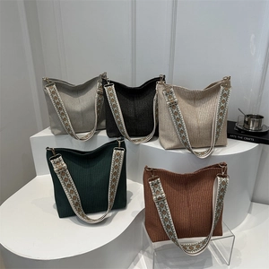 Sacs fourre-tout en velours côtelé de cinq couleurs avec bandoulières jacquard