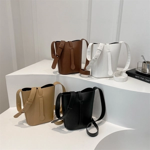 Women Bucket Bag Litchi Pattern PU Leather Minimalist Retro Crossbody Shoulder Bag With Adjustable Strap Magnetic Closure