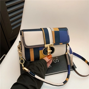Sac à bandoulière tendance en PU avec patchwork géométrique et chaîne dorée