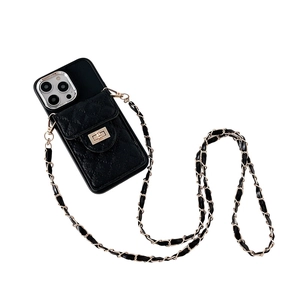 Crossbody iPhone case in black quilted leather with wallet card holder and chain strap