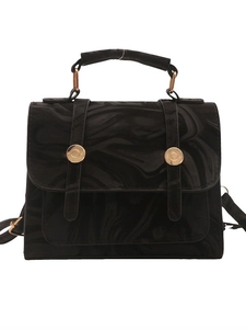 Sac à main style ballet avec texture marbre gris et détails métalliques dorés