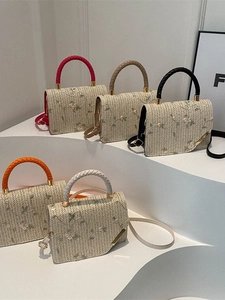 Women Straw Braided Crossbody Bag Floral Embroidery Small Square Handbag With Woven Handle And PU Leather Shoulder Strap